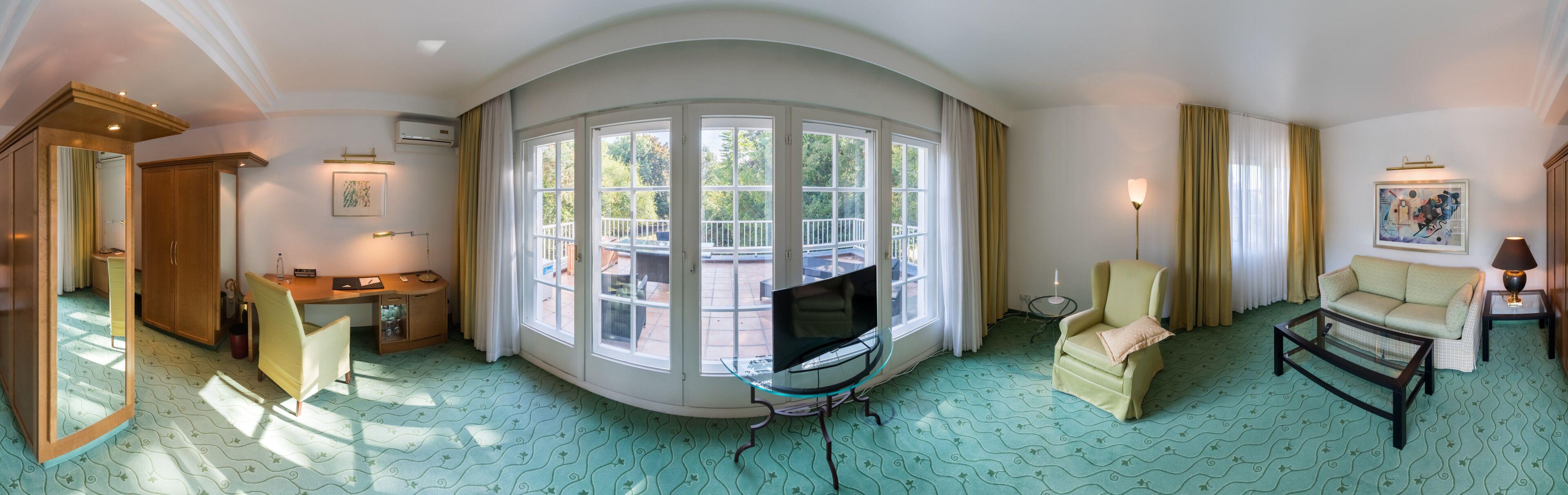 Hotel Im Park 3*